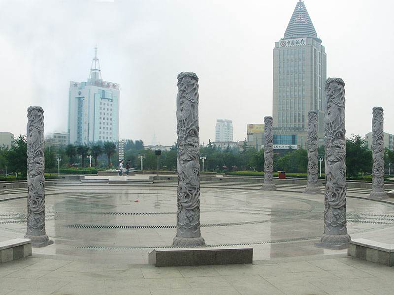 石龙柱